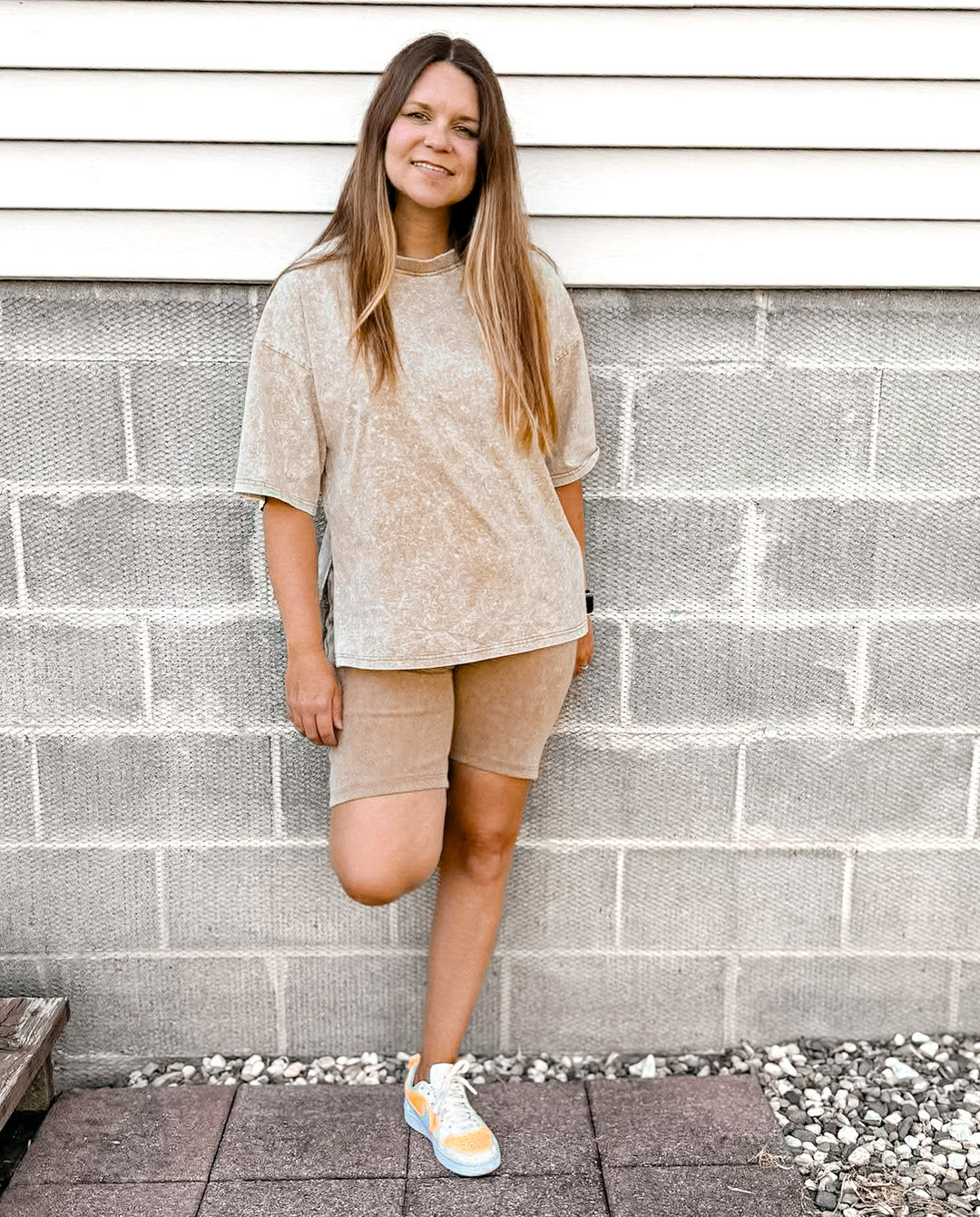 Sandstone Mama Oversized Tee