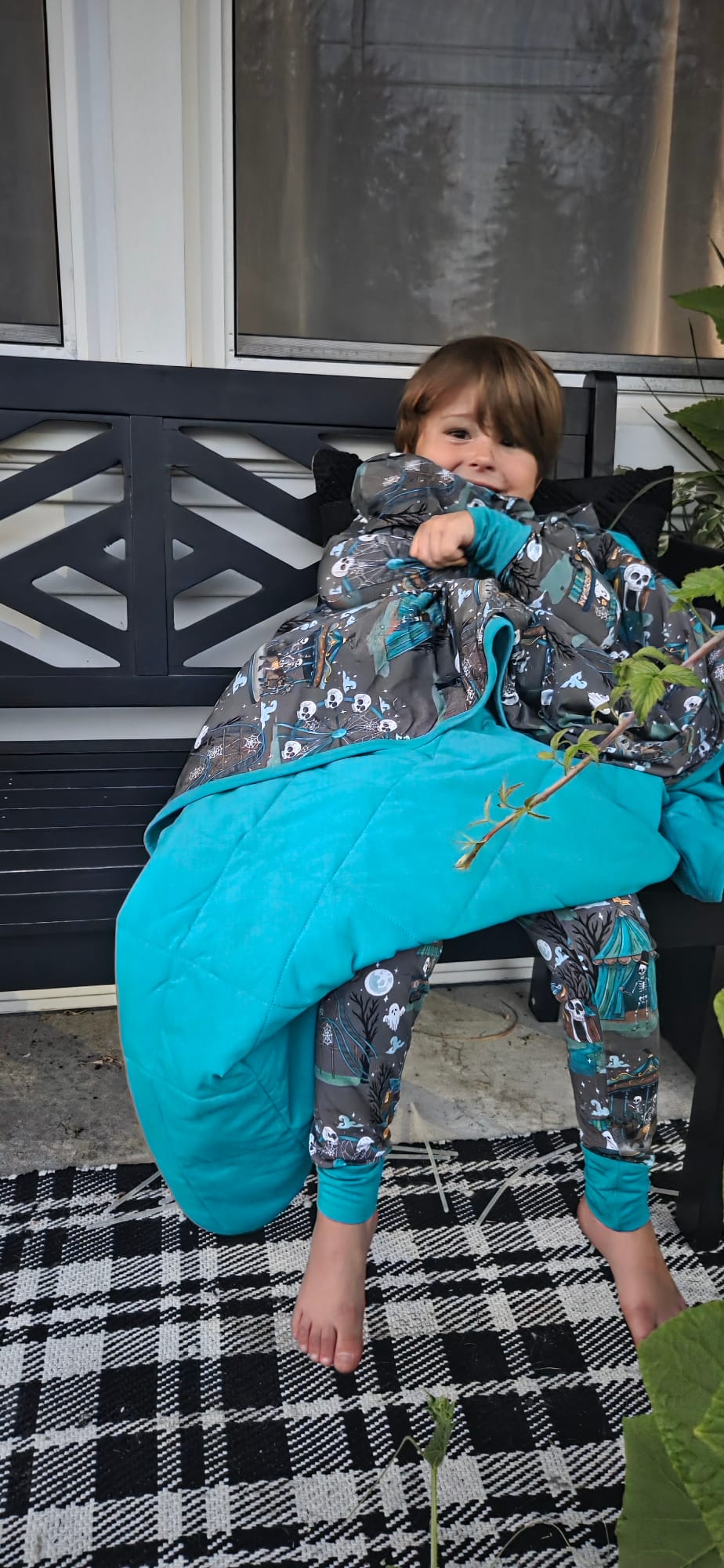 Mama Blanket Spooky Carnival