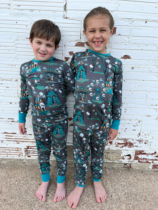 Two Piece Dozer set Spooky Carnival