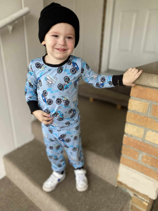 Crashing Through the Snow Mama Joggers