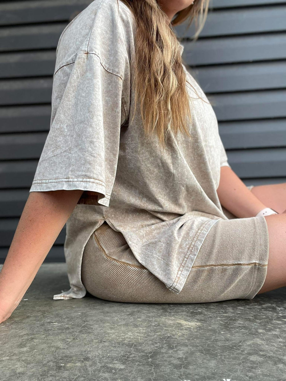 Sandstone Mama Oversized Tee
