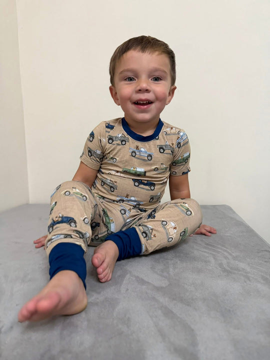 Cruising With My Dogs 2 Piece Set