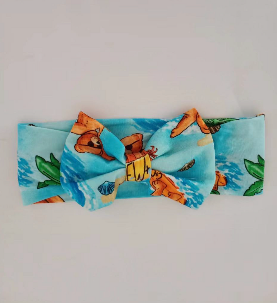 Coastal Cubs Bow
